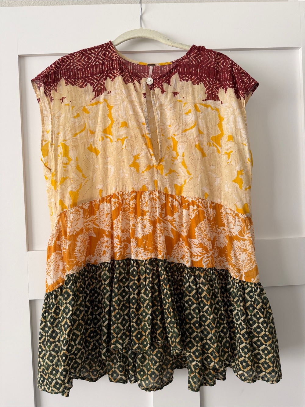 FREE PEOPLE FLOWY TOP
